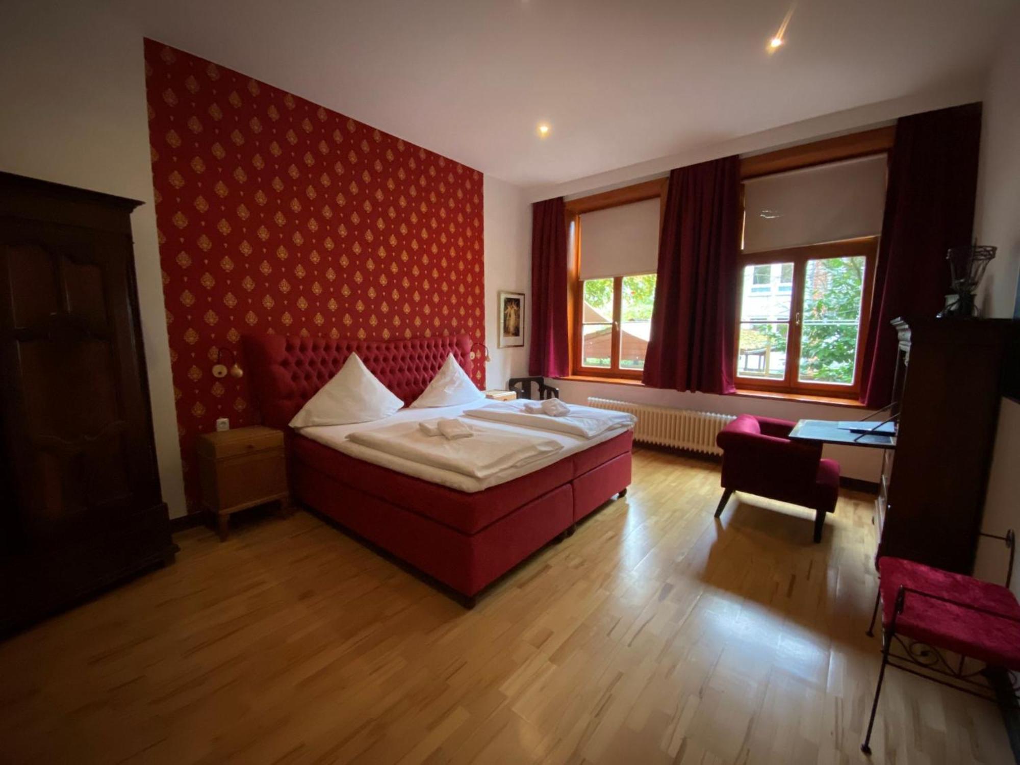 Avalon Bed & Breakfast Themen/- Nichtraucherhotel Hannover Exterior photo